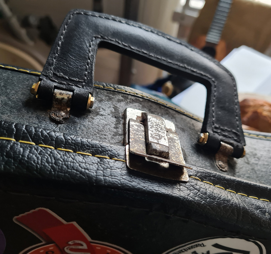 Étui Martin&rsquo;s : nouvelle poignée